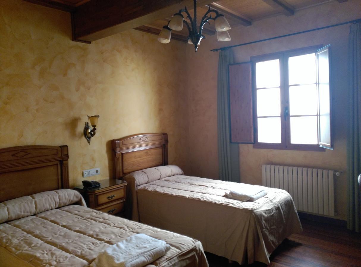 Pico Sacro II Hotel Santiago De Compostela Pokoj fotografie